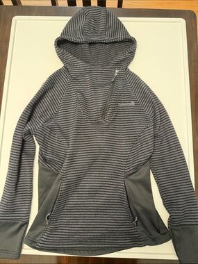Women’s avalanche sweatshirt